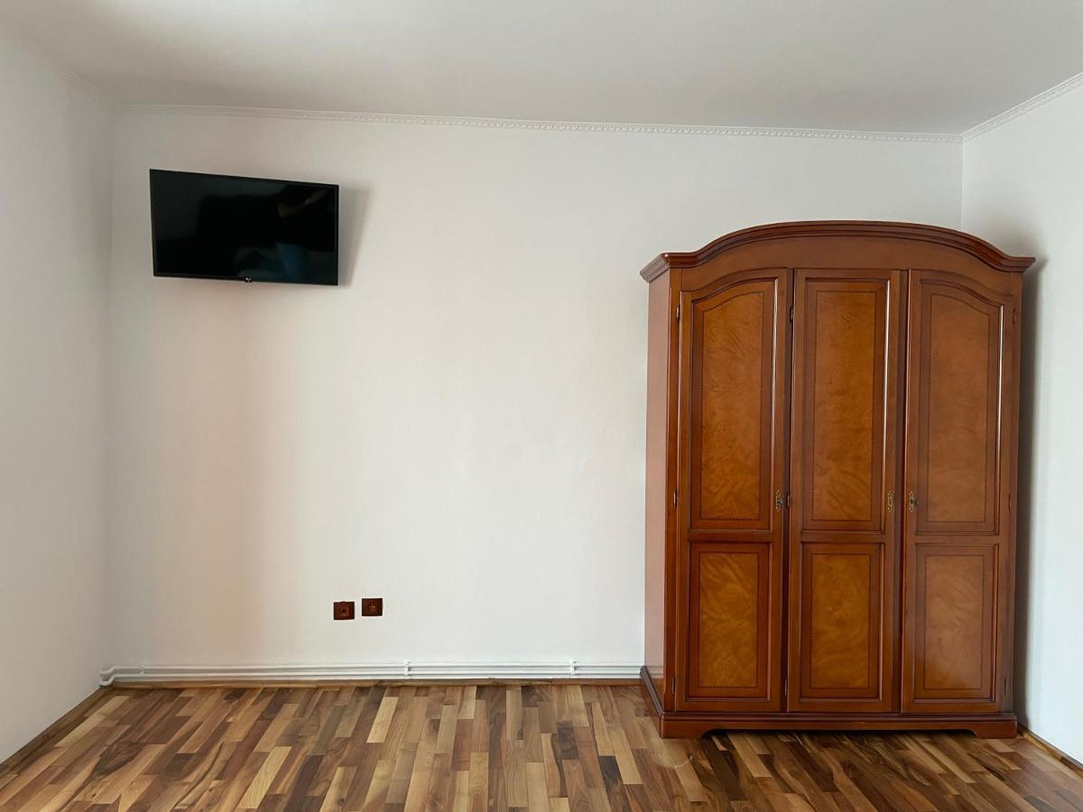 M & I Apartment 3 Targu Mures Exterior photo